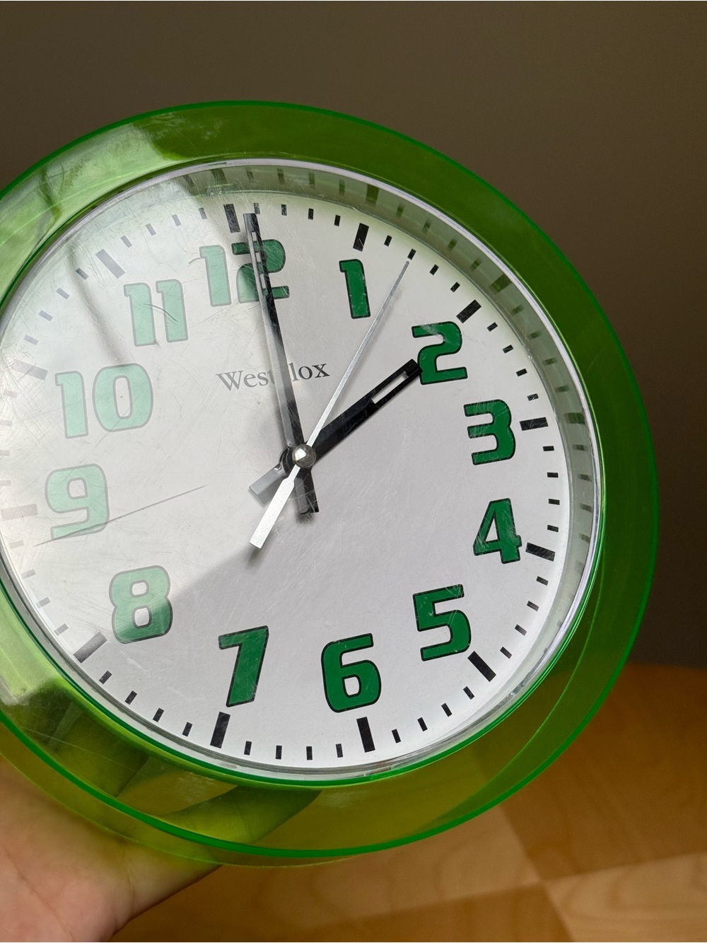 Neon Lime Green Vintage Westclox 7.75" Circle Quartz Wall Clock Working - Picture 7 of 12